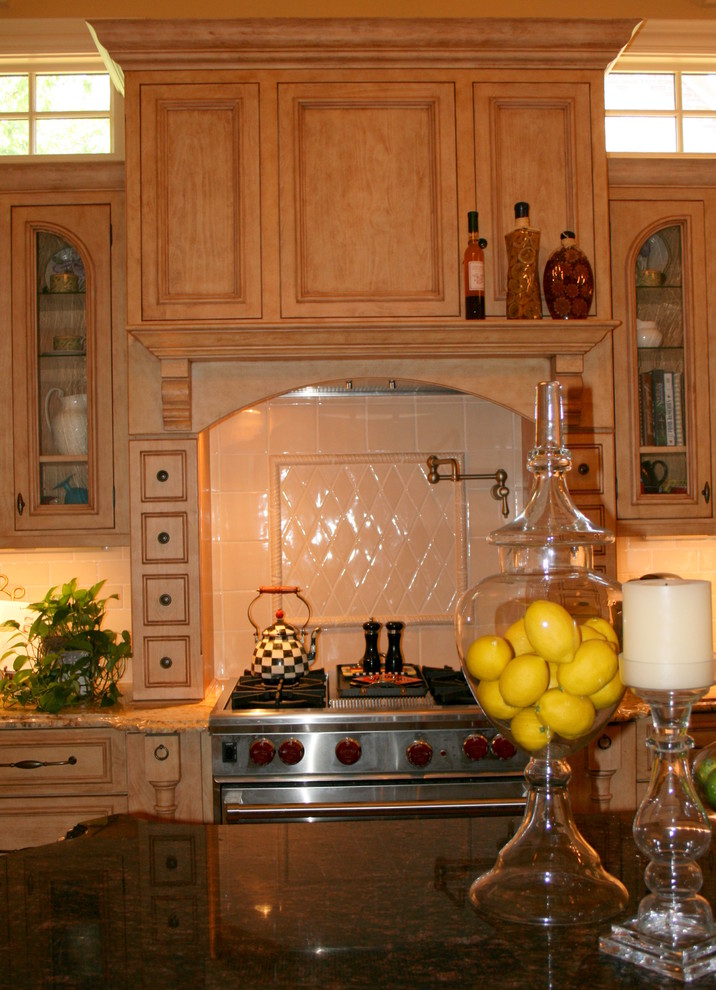 Ann and Woodie's kitchen Classique Cuisine Jackson par the