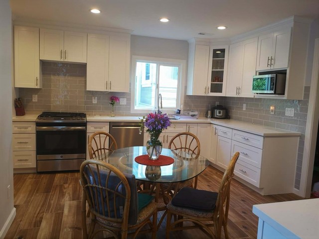 Ann S Kitchen Transitional Kitchen San Francisco By P Y Kitchen Cabinets And Stones