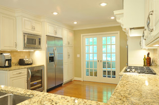 Anne S Kitchen American Traditional Kitchen Cincinnati By The Howland Group