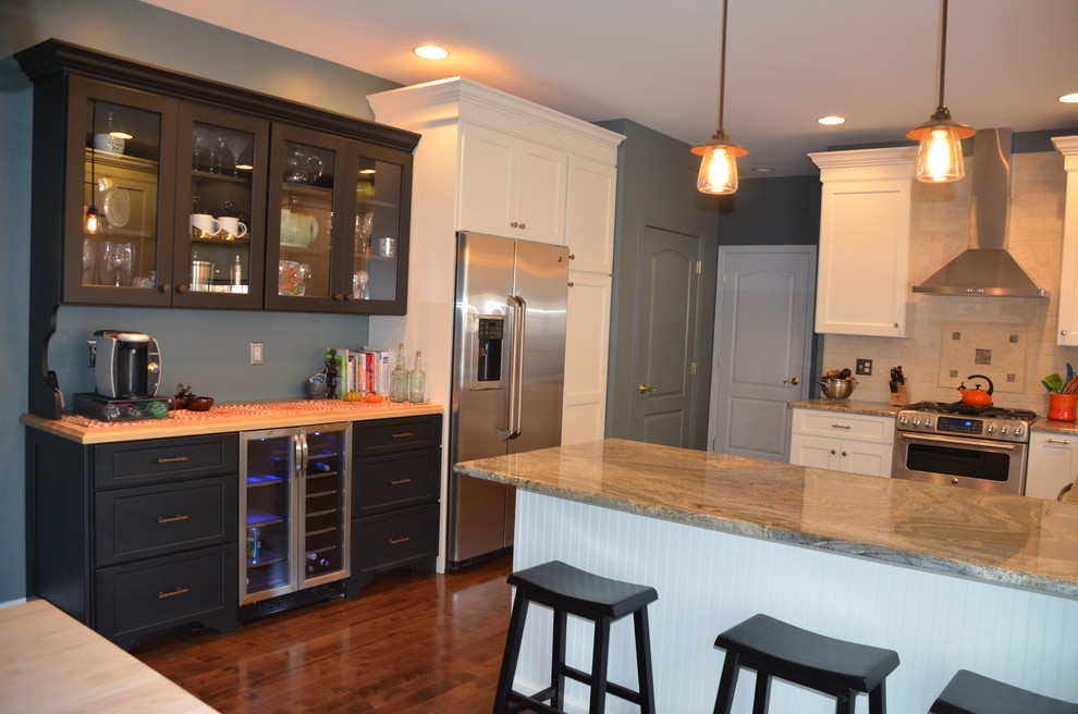 Inspiration for a kitchen remodel in Philadelphia with granite countertops and stainless steel appliances