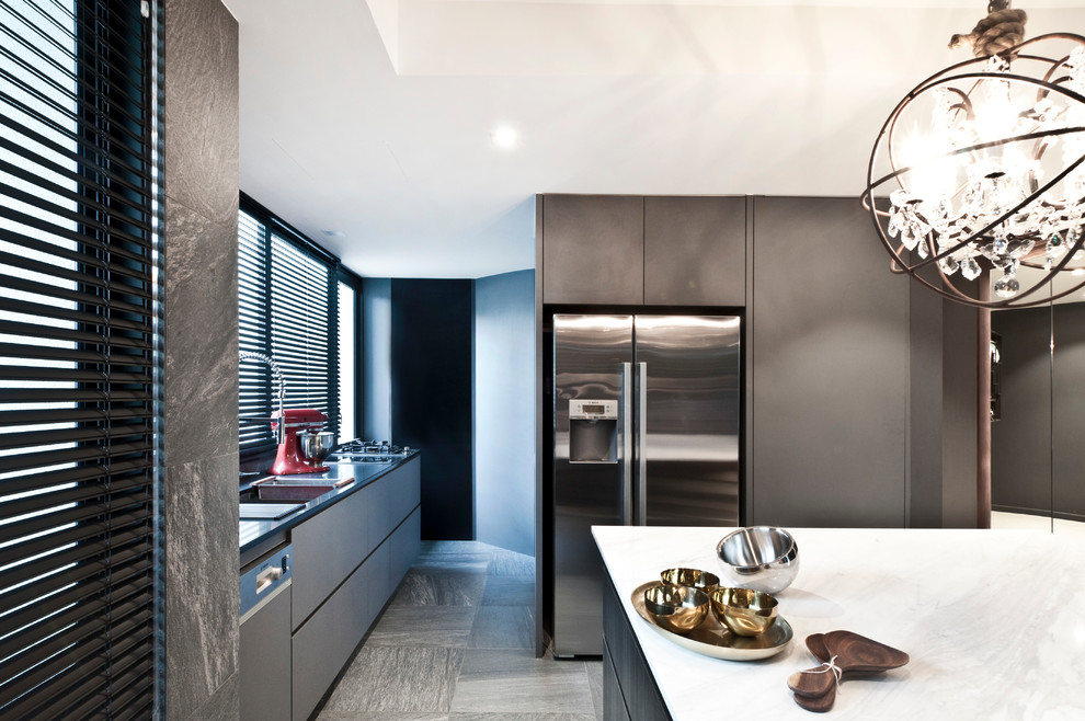 This is an example of a contemporary kitchen in Singapore.