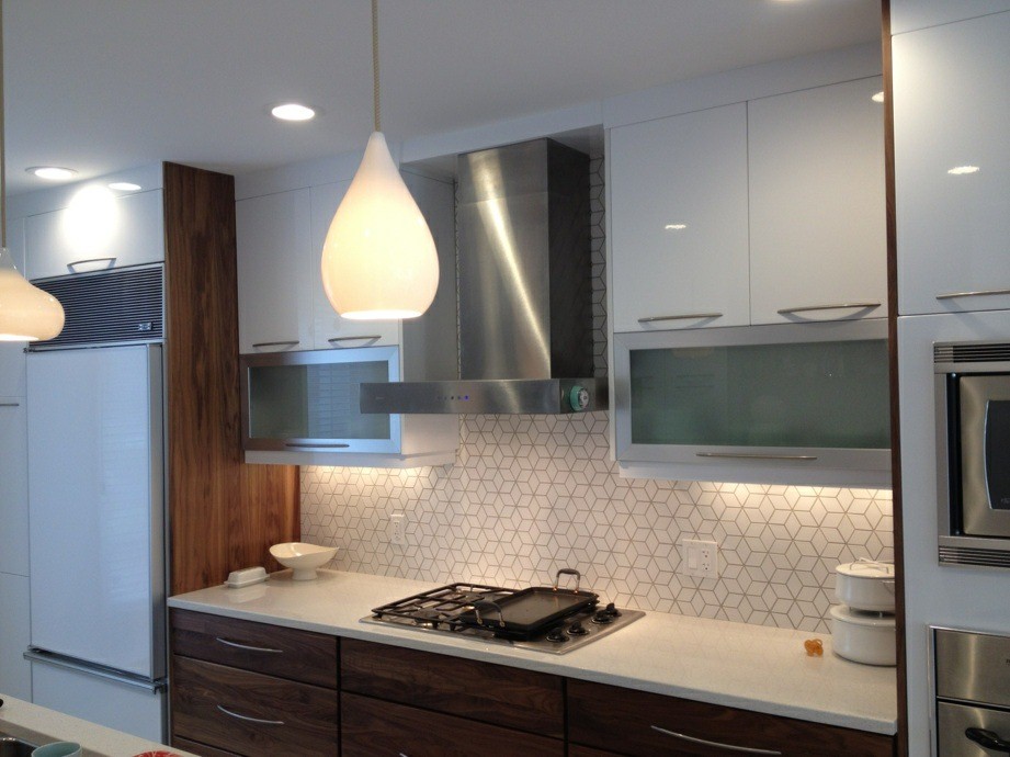 Design ideas for a retro kitchen in Edmonton with white splashback and ceramic splashback.