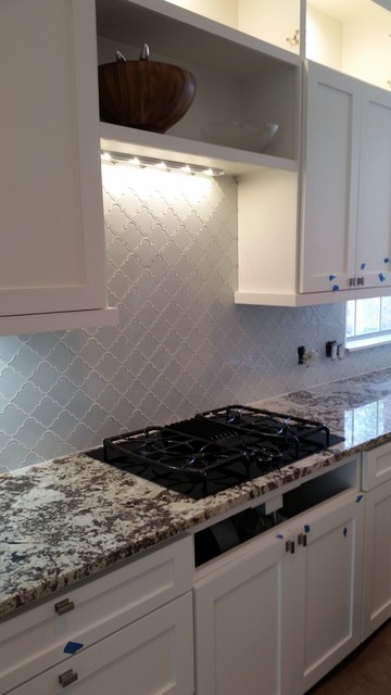 Arabesque Fleur Snow Water Jet Cut Glass Mosaic For Backsplash Contemporary Kitchen Houston By Tile Works Houzz Nz - Arabesque Glass Tile Kitchen Backsplash Arabesque Fleur Snow Water Jet Cut Glass Mosaic For Backsplash Contemporary Kitchen Houston By Tile Works Houzz Nz - Arabesque Glass Tile Kitchen Backsplash