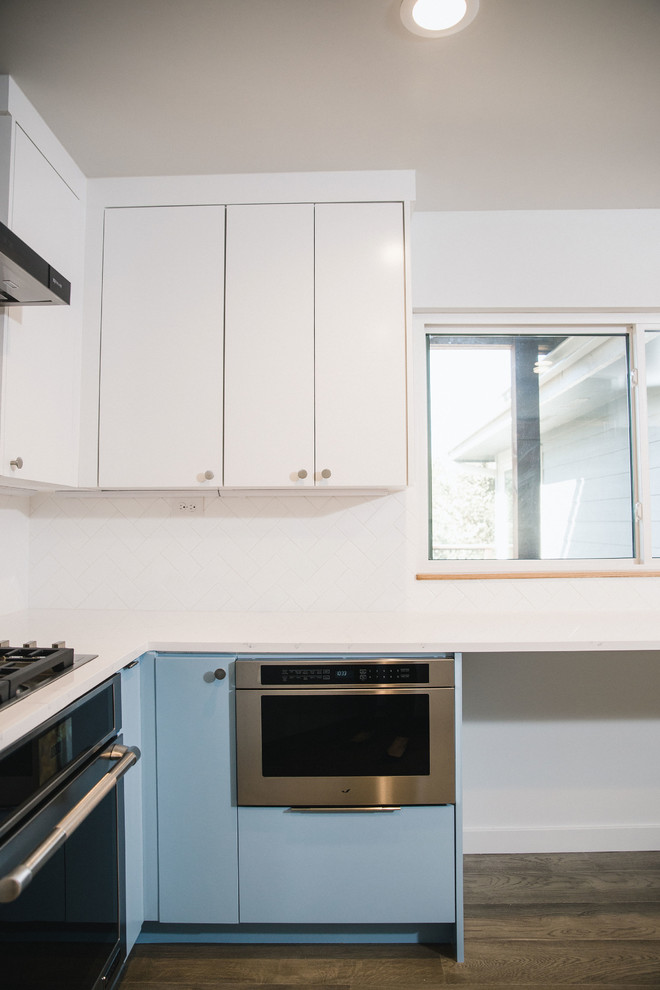 Arboretum Midcentury Kitchen Austin by Skelly Build Houzz