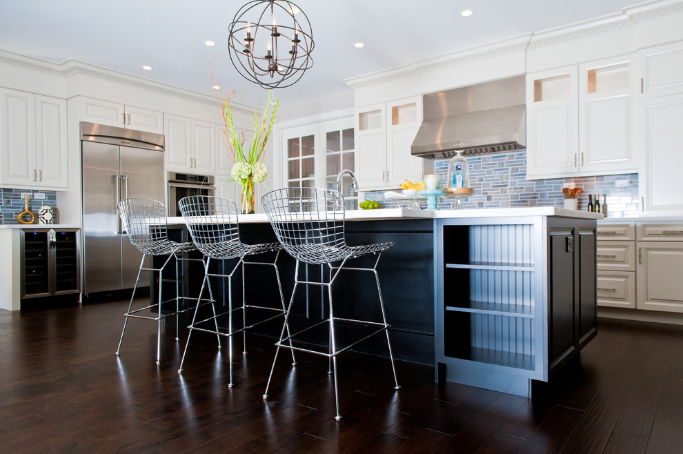 Inspiration for a classic kitchen in Phoenix with stainless steel appliances.