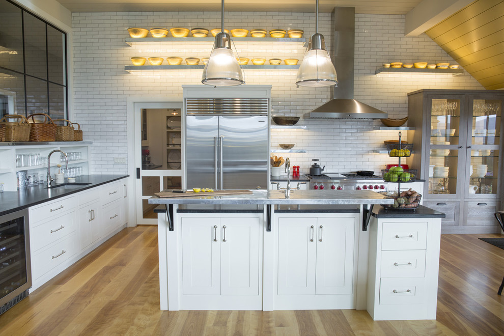 Modern kitchen in Boston.