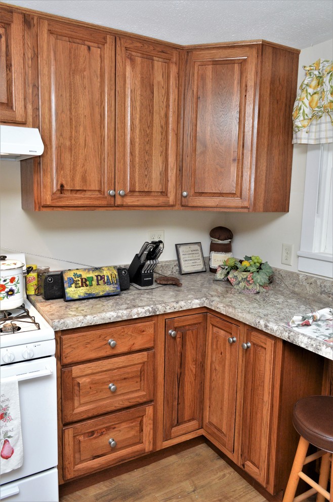 Argos, IN. Haas Signature Collection, Traditional Hickory Kitchen