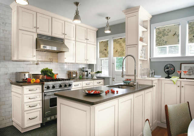 Aristrocraft Kitchen Toronto By Kz Kitchen Cabinets Houzz