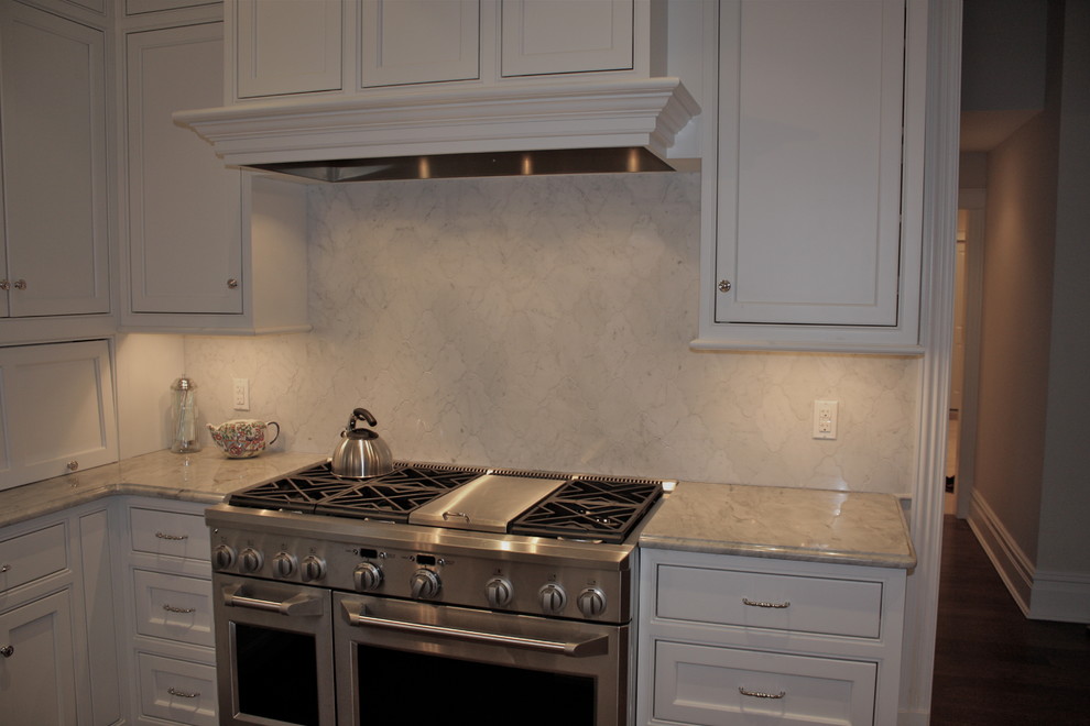 Armonk, NY Traditional Kitchen New York by La Pietra Tile