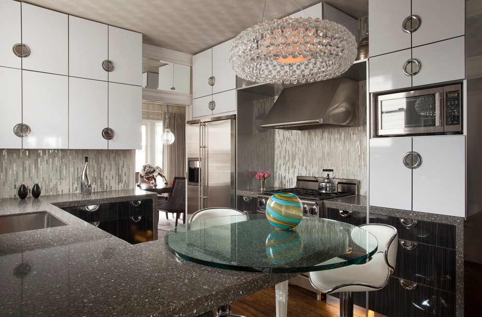 Example of a trendy kitchen design in San Francisco
