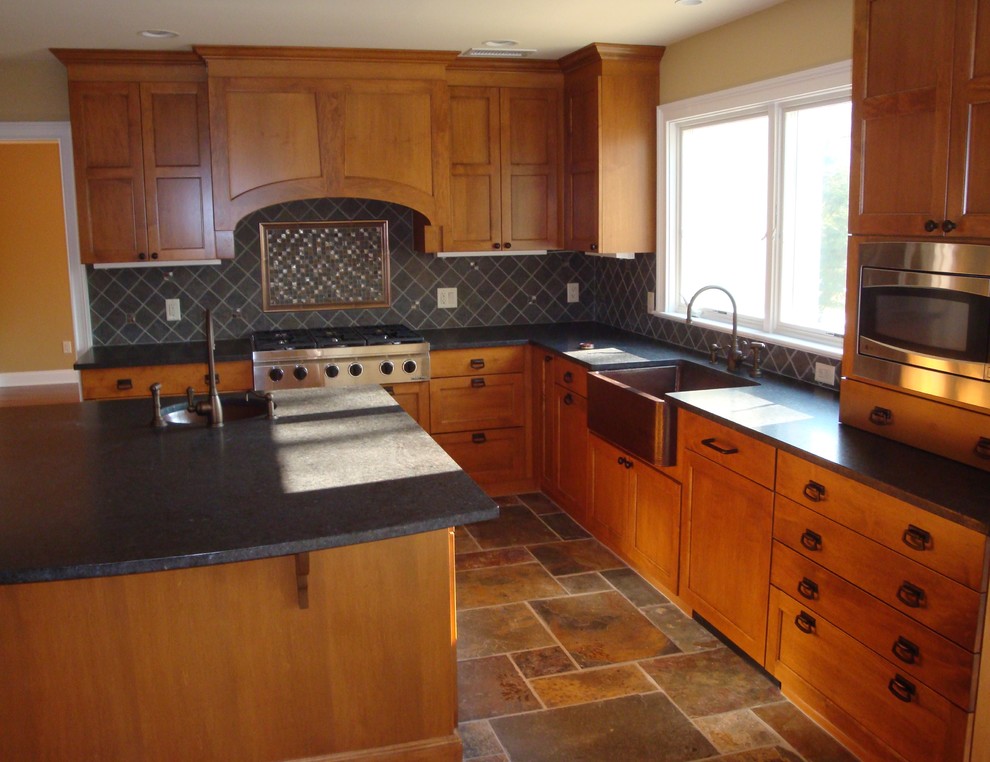Arts Crafts Mission Kitchen Teaneck Nj Kitchen Maple Cabinets Craftsman Kitchen New York By Suburban Cabinets