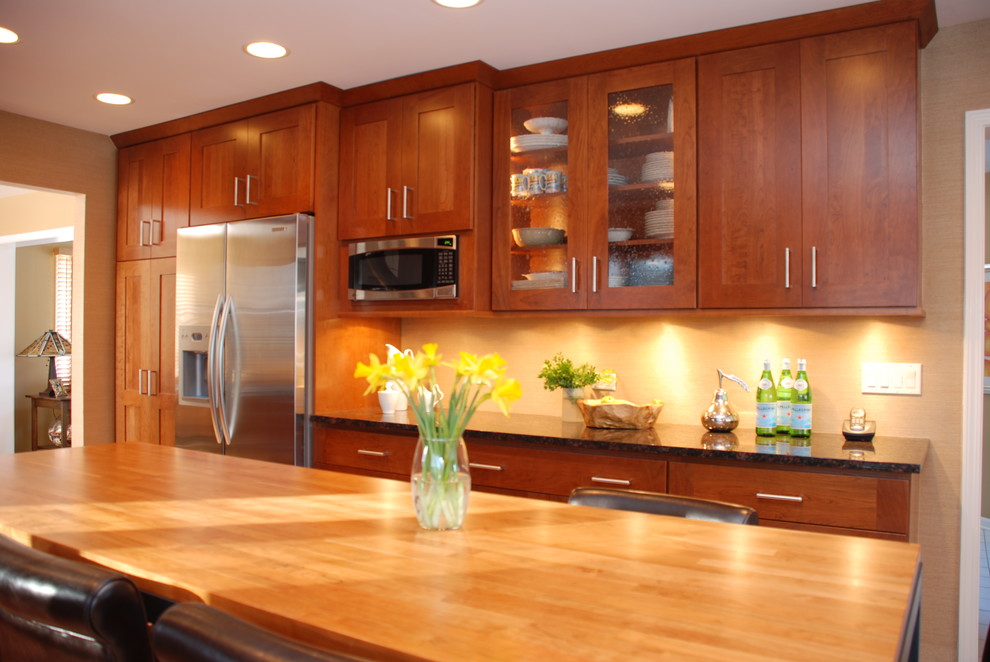 Ashford Circle in Wheeling Modern Küche Chicago von Detail