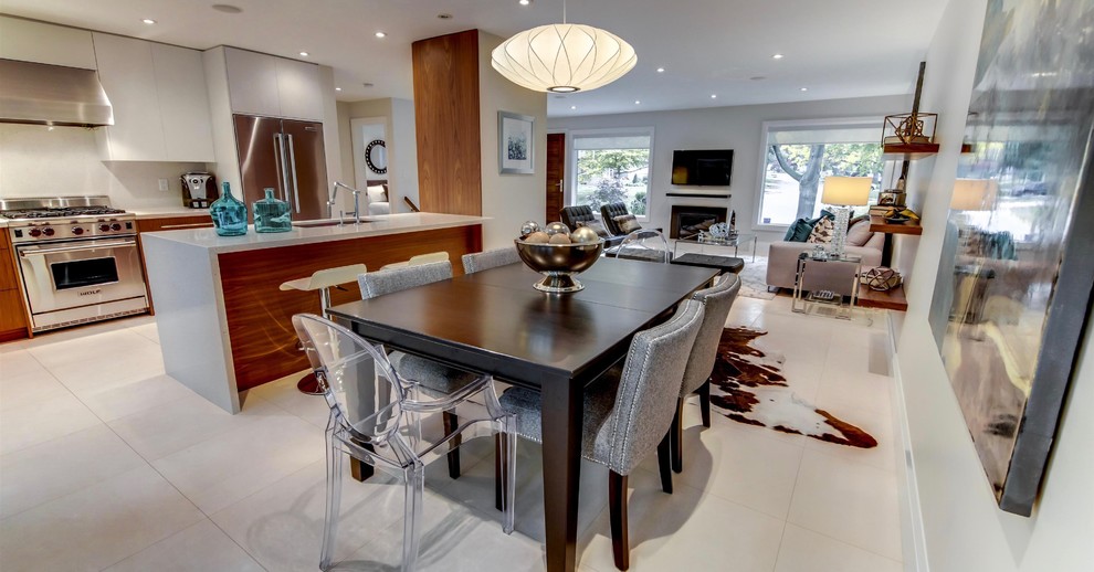 Ashford Project, Etobicoke ON (Princess Margaret) Modern Kitchen