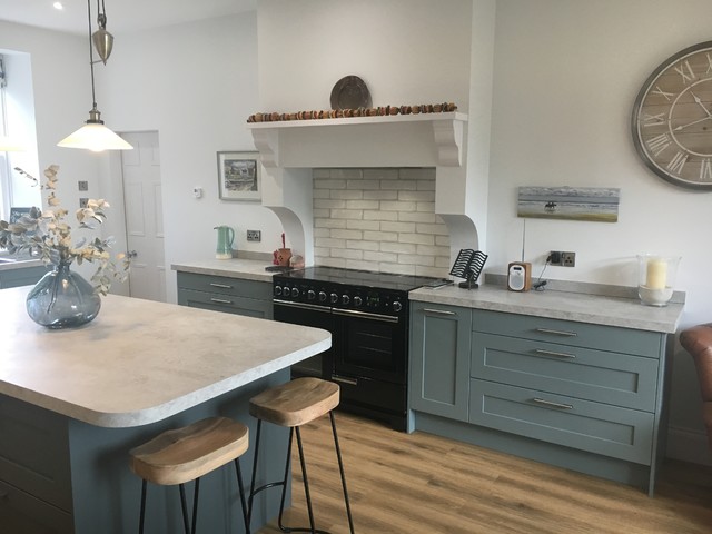 Ashley Ann Caledonia Syre Painted Traditional Kitchen Other By Ashley Ann Kitchens Bedrooms Bathrooms Houzz Ie