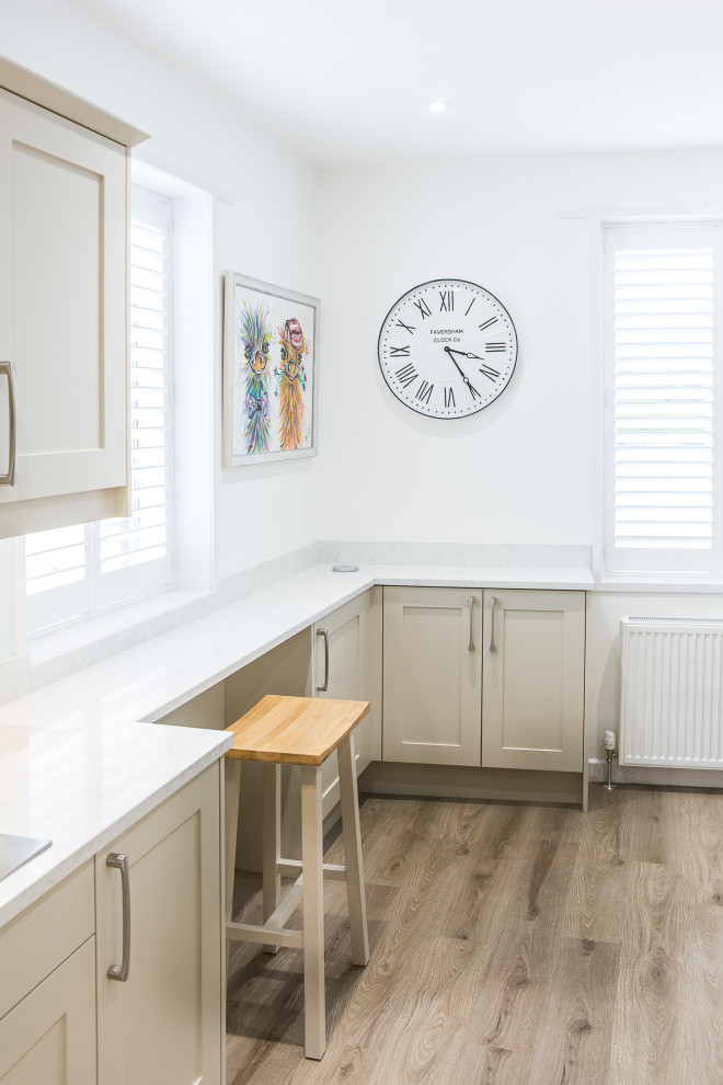 Ashley Ann Caledonia Taransay Smooth Painted in Chalk Cliffs