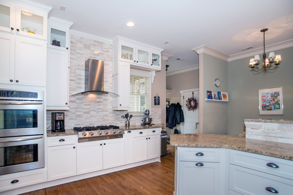 Atlanta Shaker style kitchen update from Cherry to Offwhite