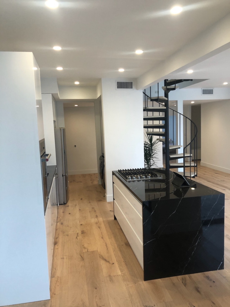 20 Penthouse Design Ideas for Luxury Living - plusmood.com