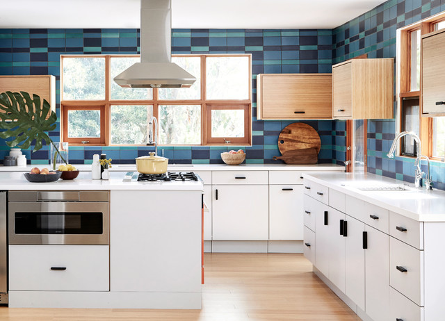 https://st.hzcdn.com/simgs/pictures/kitchens/backsplash-gone-plaid-fireclay-tile-img~eca145bb0bc9029c_4-4461-1-fb8b757.jpg