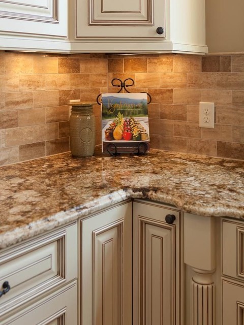 Ideas for a creative Christmas kitchen decor - Ann Arbor Stone & Tile