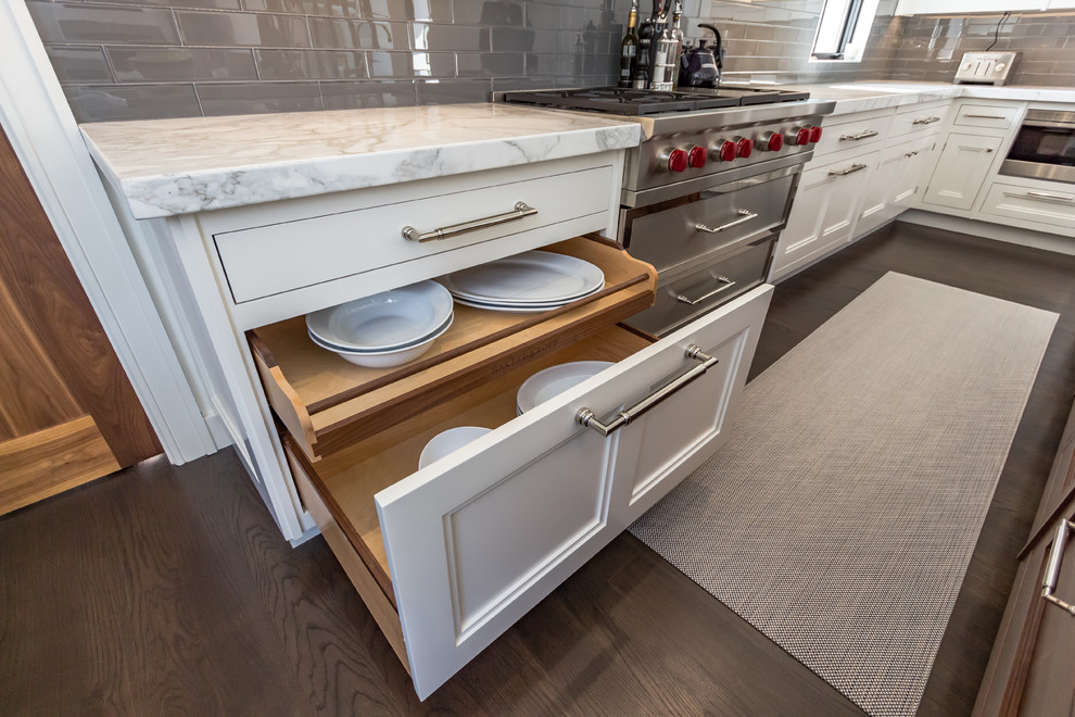Bakes & Kropp High Style Sagaponack Kitchen Transitional Kitchen