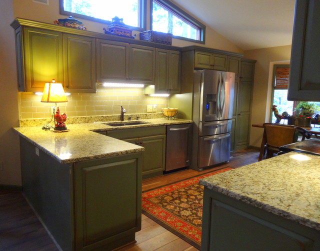 Banner Elk // Rustic Remodeled Kitchen Rustic Kitchen Charlotte