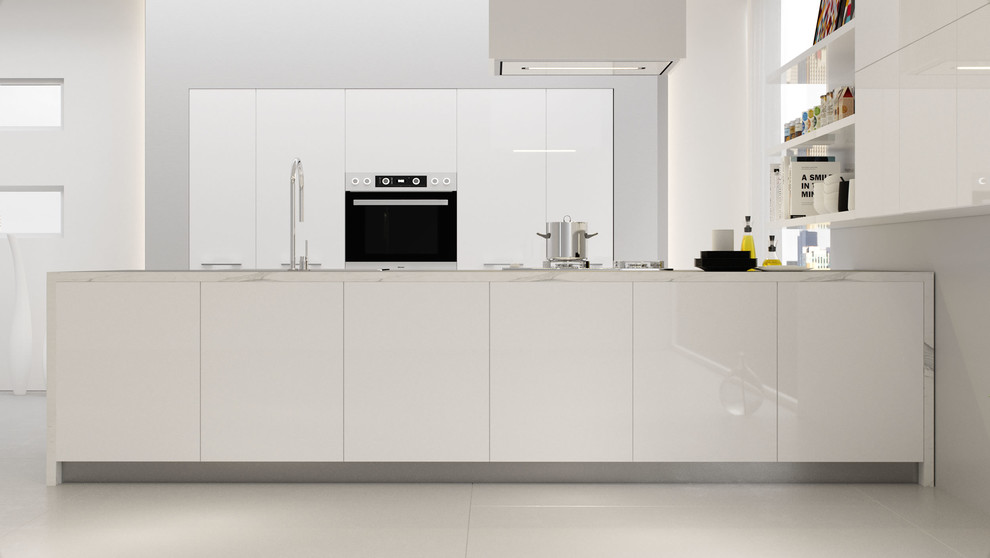 Foto de cocina minimalista con armarios con paneles lisos y encimeras blancas
