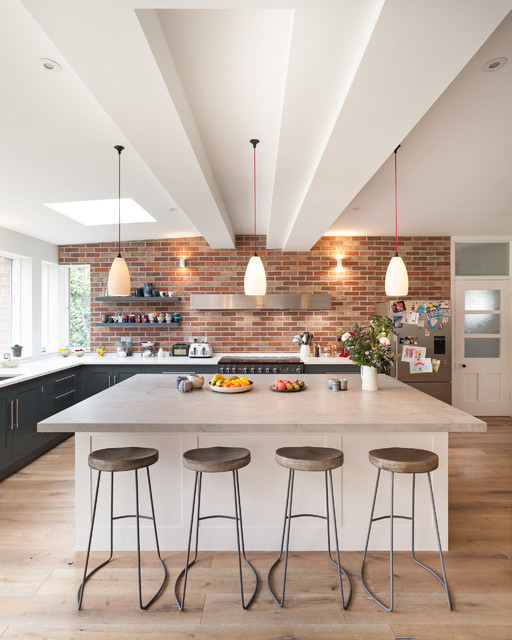 Barrow Road Transitional Kitchen London by Mailen Design