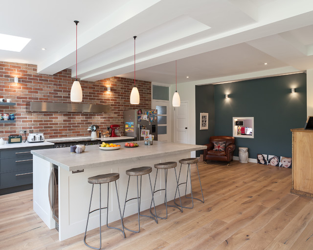 Barrow Road Contemporary Kitchen London by Mailen Design