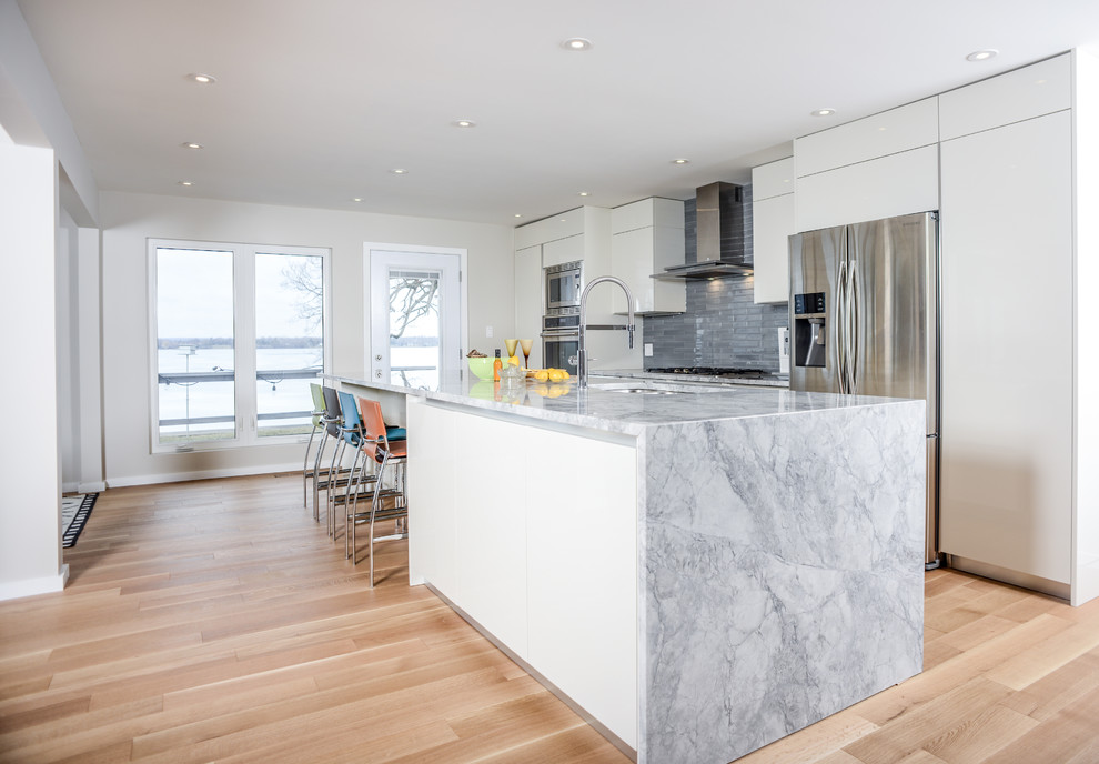 Bay Of Quinte Waterfront Contemporary Kitchen Toronto by