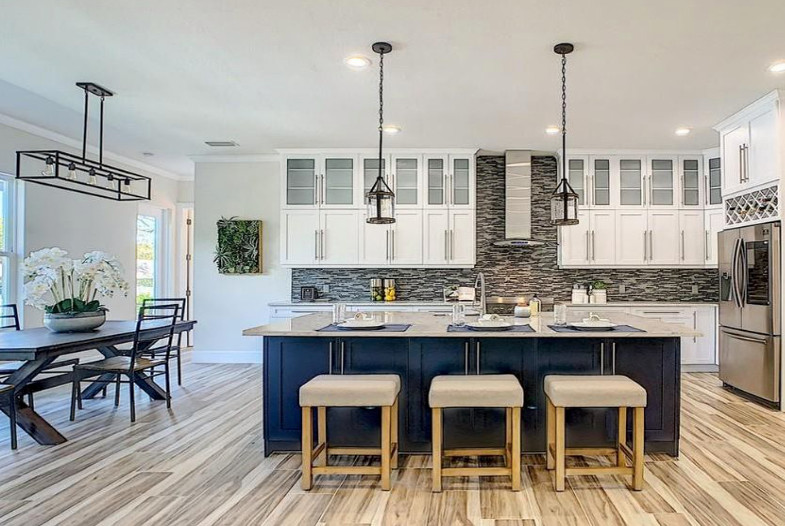 Tampa New Construction Design Rustic Kitchen Tampa By Home   Bay Villa New Construction Design And Staging Home Frosting Img~2b71250b0e5c79ae 9 7024 1 56d2a80 