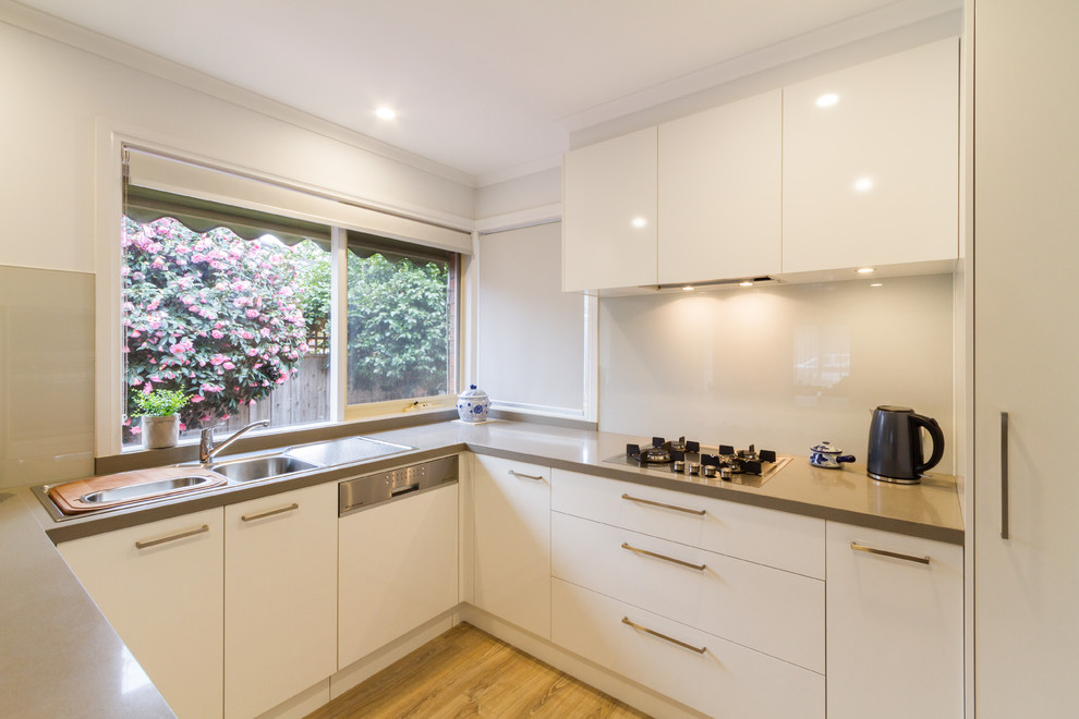 Bayswater Kitchen Contemporary Kitchen Melbourne by The Kitchen