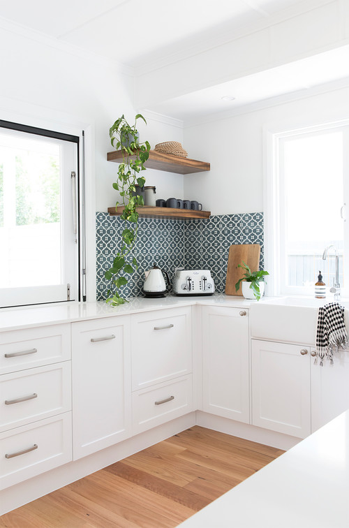 Small Shelf Ideas for a White Beach Style Kitchen with Black and White Tiles