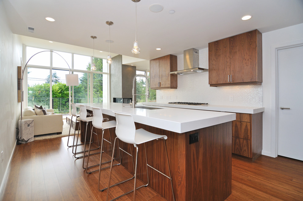 Inspiration for a contemporary kitchen in Vancouver with stainless steel appliances.