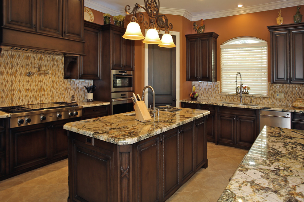 Beaumont Traditional with a Twist Traditional Kitchen Houston