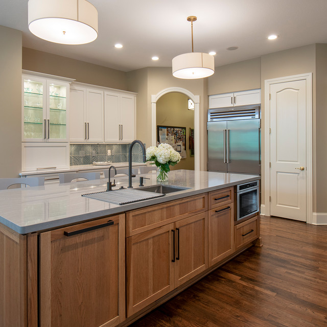 Beautiful, Tasteful, Refreshing Chagrin Falls Kitchen Modern
