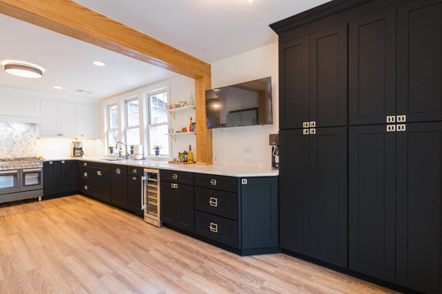 Beautifully Balanced Black and White Kitchen - Modern - Kitchen