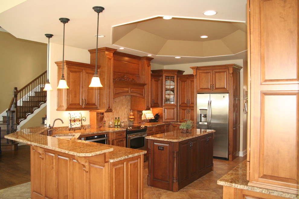 Beckley woods Maple Kitchen Classique Cuisine Louisville par