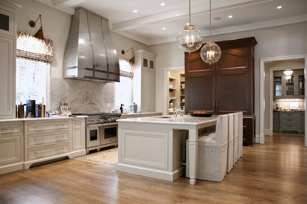 Bell Kitchen and Bath Studios Clásico Cocina Atlanta de Barbara