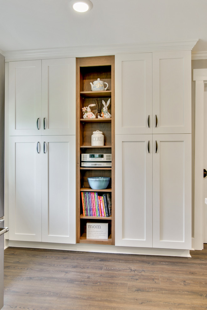 Belle Chasse Famhouse Farmhouse Kitchen New Orleans by Ambiance