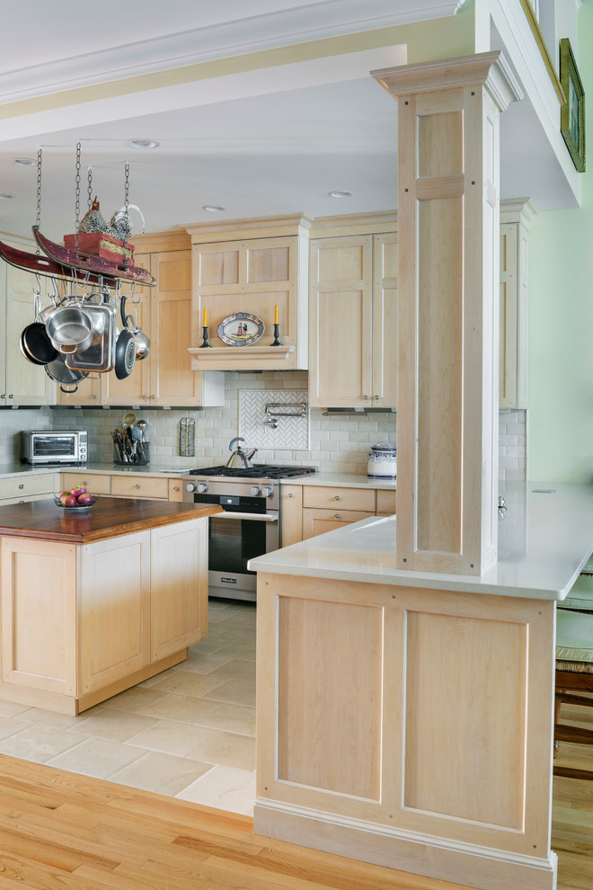 Belmont, MA Traditional Maple Kitchen Traditional Kitchen Boston