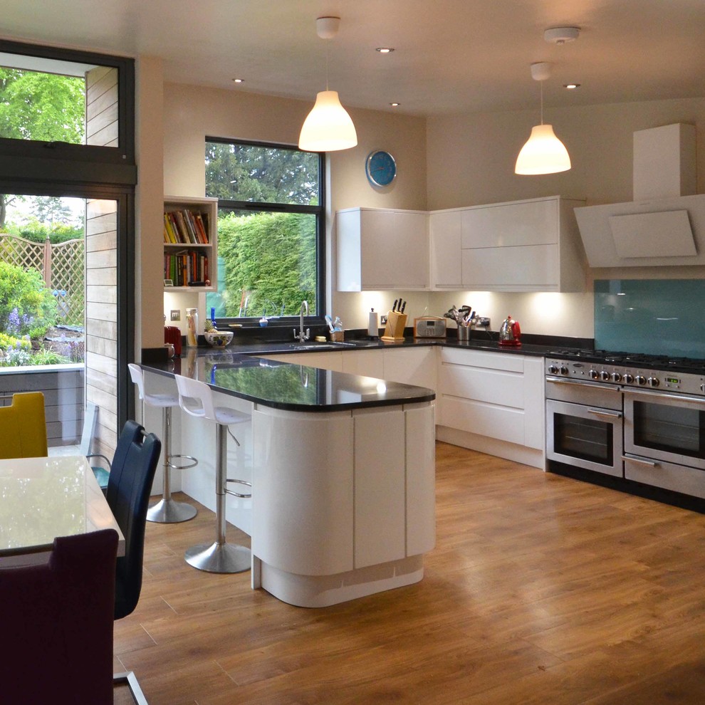 Contemporary kitchen in Hampshire.