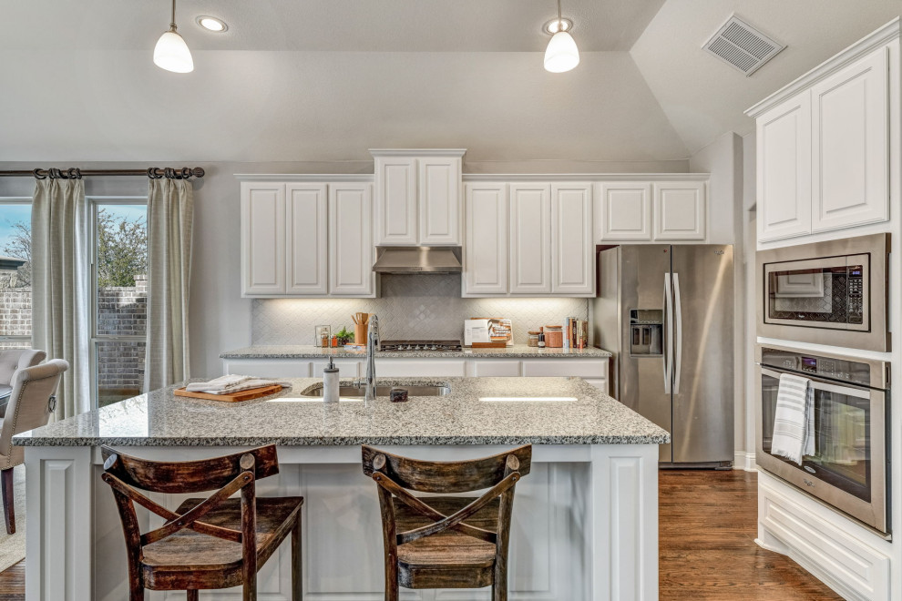 Berkshire Fort Worth, TX Plan 1607 American Legend Homes