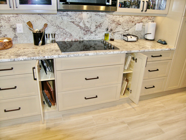 Kitchen Cabinet and Sink - Schoeman Construction