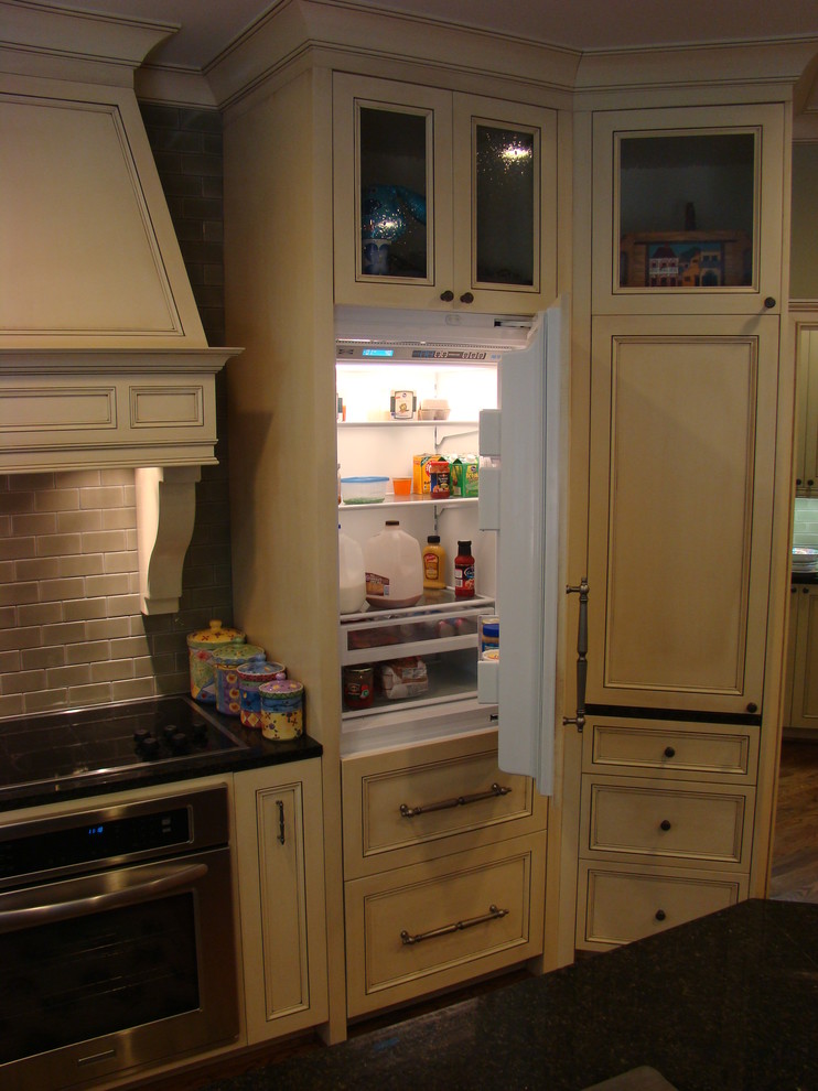 Bernard Kitchen - Traditional - Kitchen - Atlanta - by The Furniture ...