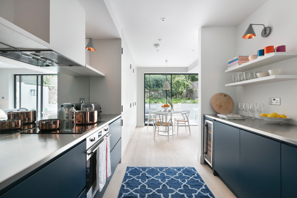 Bespoke Galley Kitchen - Modern - Kitchen - London - by Freeman