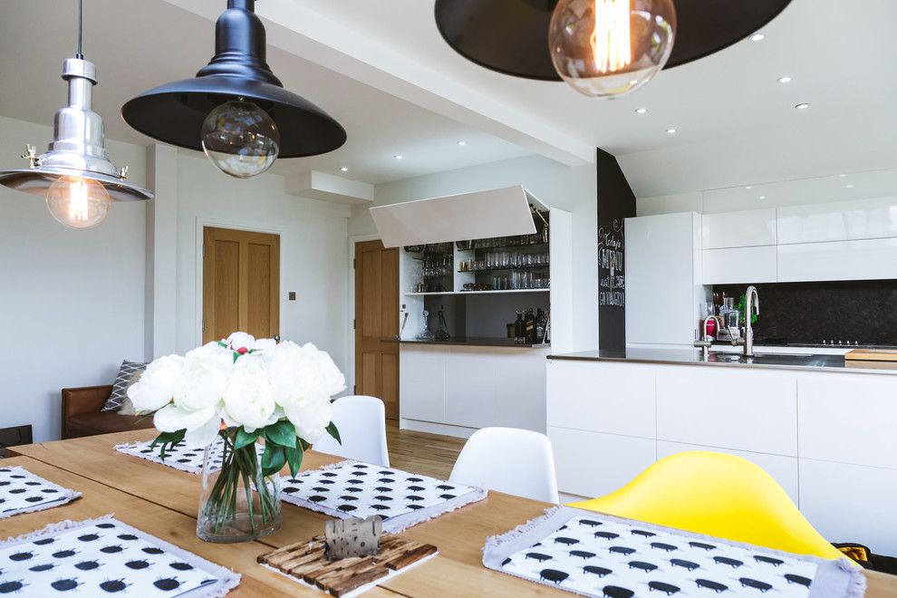 Bespoke Interiors - Kingston Upon Thames - Contemporary - Kitchen