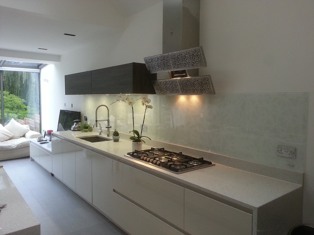 blanco extractor hood
