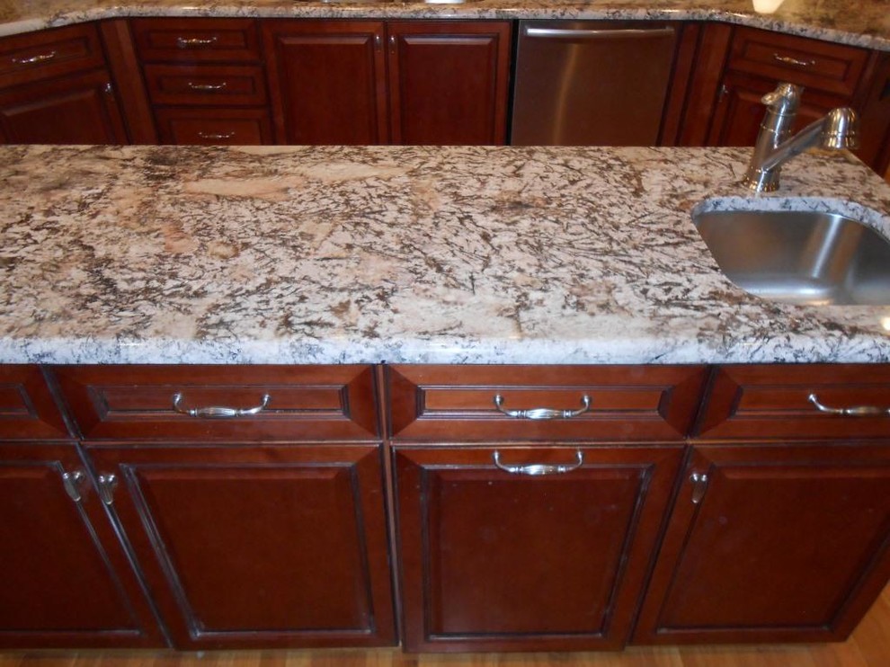 Bianco Antico Granite Countertop Color Examples Traditional Kitchen
