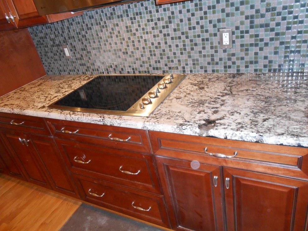 Bianco Antico Granite Countertop Color Examples Traditional Kitchen
