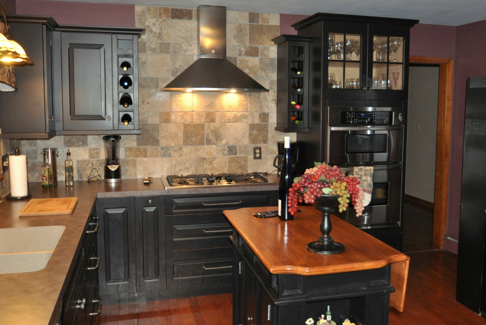 Black and Tan Transitional Kitchen Chicago by Someone's in the